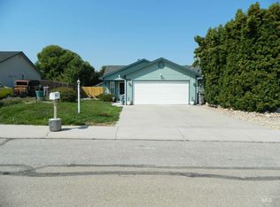 2621 S Canyon St, Nampa, ID 83686