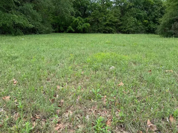 3425 Bronco St, Longview, TX 75602