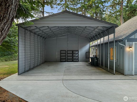 5th image of 12916 Point Richmond Dr NW