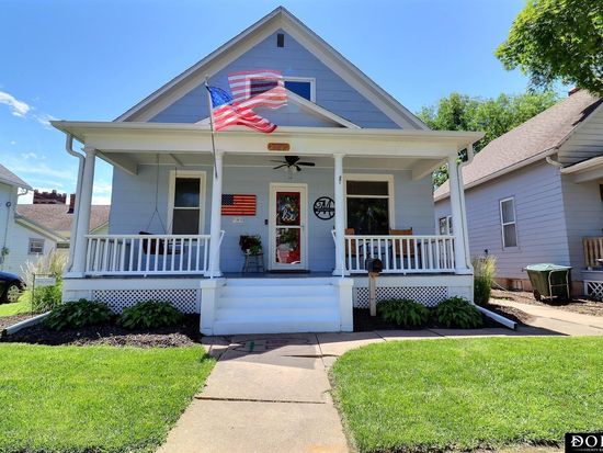 323 E 4th St, Fremont, NE 68025