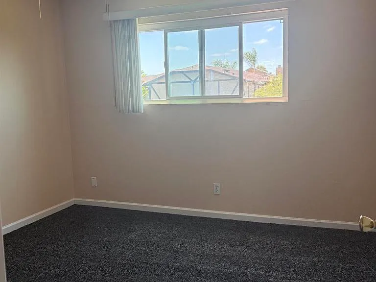 285 Moss St #75 — Photo 6