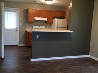 5357 Ponderosa St #B, Columbia, MO 65201