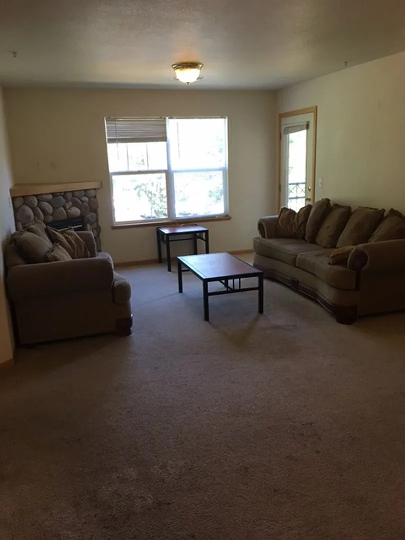 Fresh Updates + $500 Off First Month Prime CSU Location! — Photo 4