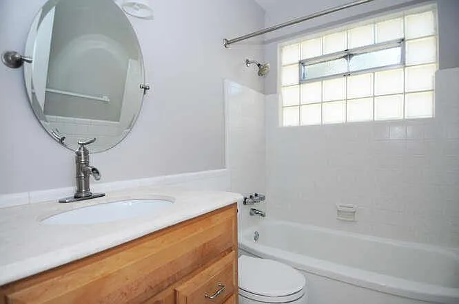 4 bed, 1500 sqft, $2,300 — Photo 4
