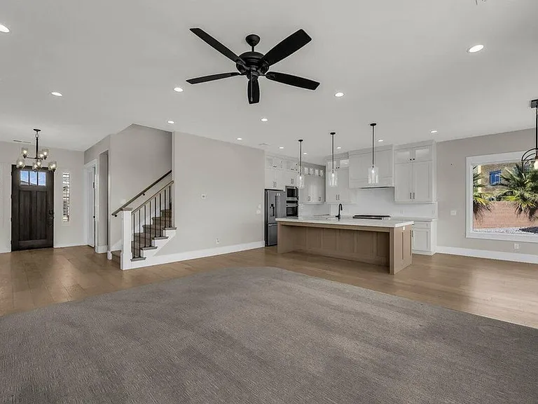 4159 S 490 E — Photo 9