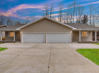 1520 S Woodland Ave, Michigan City, IN 46360