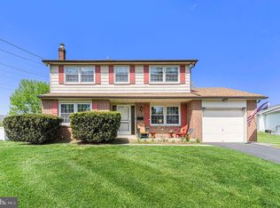 1910 Scott Rd, Oreland, PA 19075
