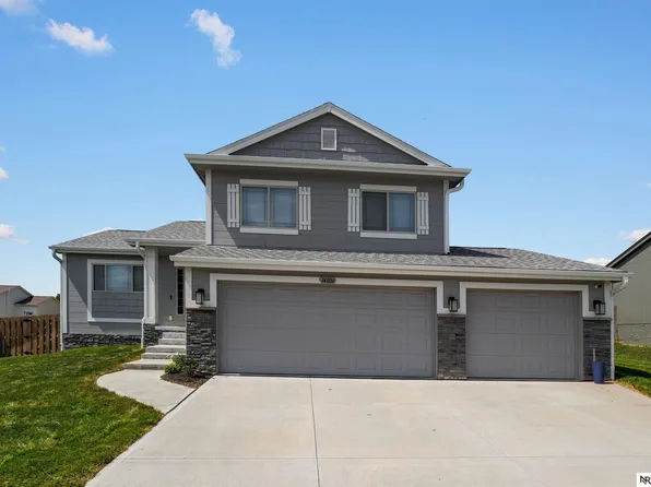 14806 S 19th St, Bellevue, NE 68123