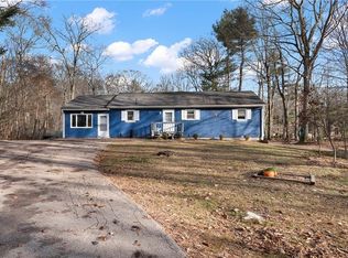 27 Bell Schoolhouse Rd, Richmond, RI 02892