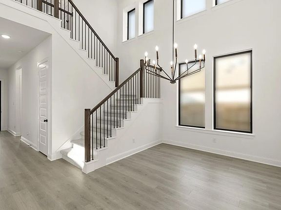 Sabine A dining room