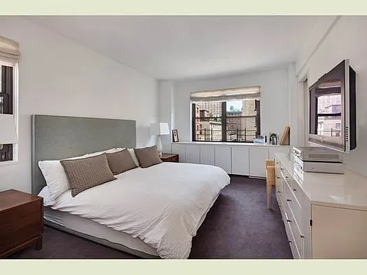 Sold by Stribling | media 14