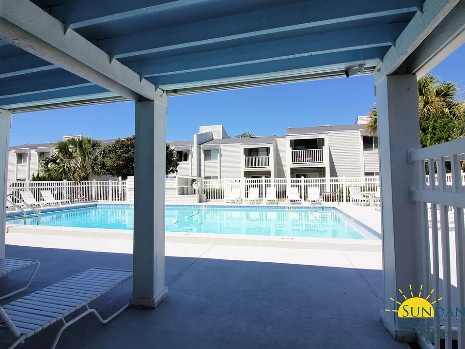 101 Old Ferry Rd #28A