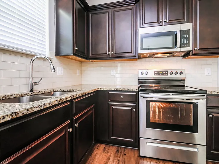 117 Preakness Farm Dr — Photo 8