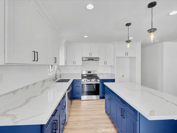 8561 Lamar Dr, Huntington Beach, CA 92647