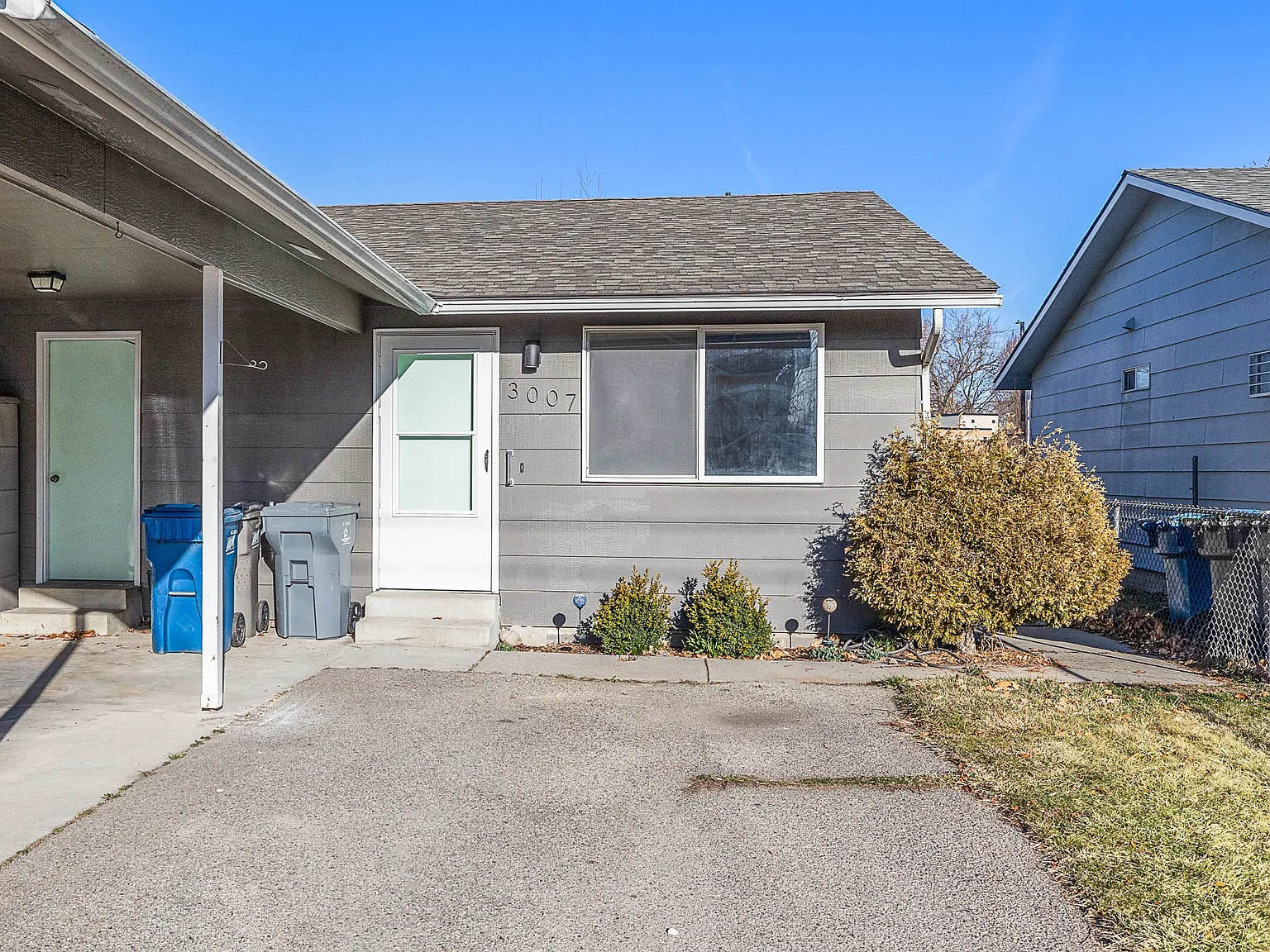 2 bed, 884 sqft, $1,800 — Photo 3