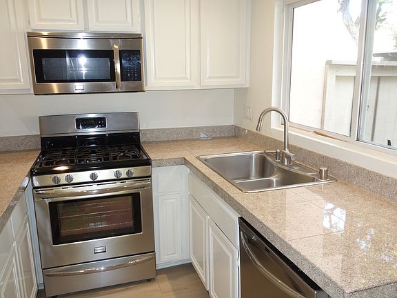 3rd image of 101 W Riverdale Ave Unit 50