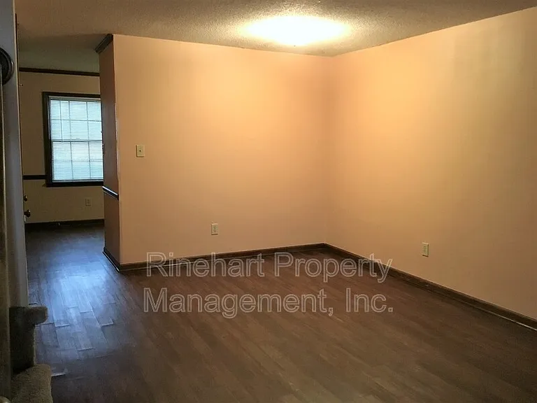 285 S Herlong Ave #F — Photo 5