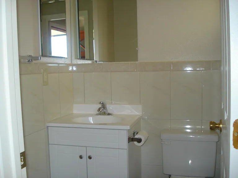 333 S Monte Vista Ave — Photo 4