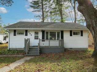 545 W Benway Rd, Sanford, MI 48657