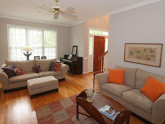 2nd image of 3638 Sunningdale Way