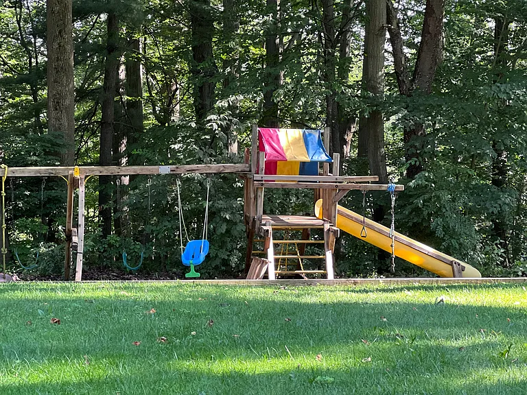 33040 Ledge Hill Dr — Photo 3