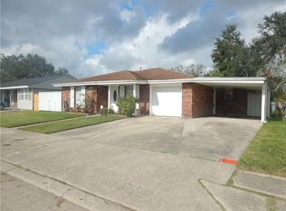 2120 Colonial Blvd, Violet, LA 70092