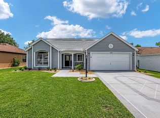 1006 Del Rio Dr, Lady Lake, FL 32159
