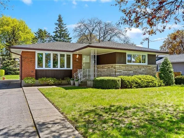 78 Leaside Dr, Saint Catharines, ON L2M 4G5