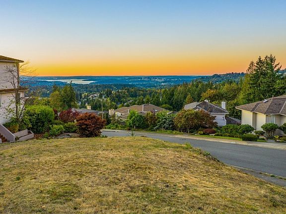 5th image of 14137 SE 83rd St