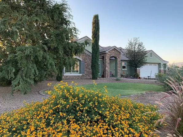 687 S Oak Ln, Thatcher, AZ 85552