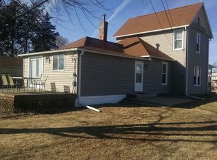 110 3rd St #HOUSE, Atalissa, IA 52720