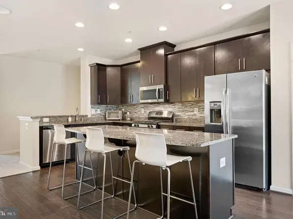 2735 Prospect Hill Dr, Hanover, MD 21076
