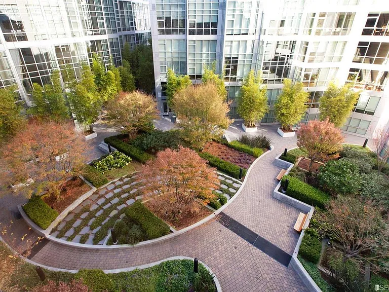 200 Brannan St #117 — Photo 24