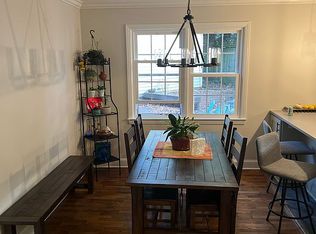123 Stephens Ln, Greenville, SC 29609