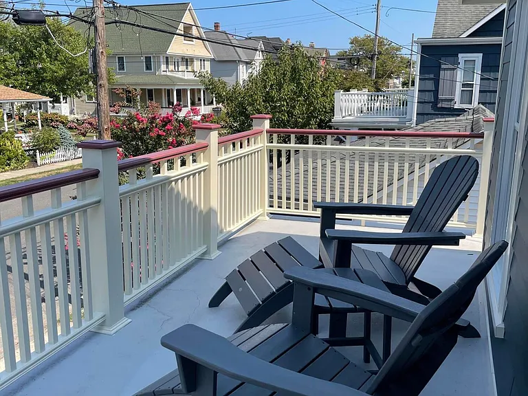 64 Abbott Ave — Photo 16