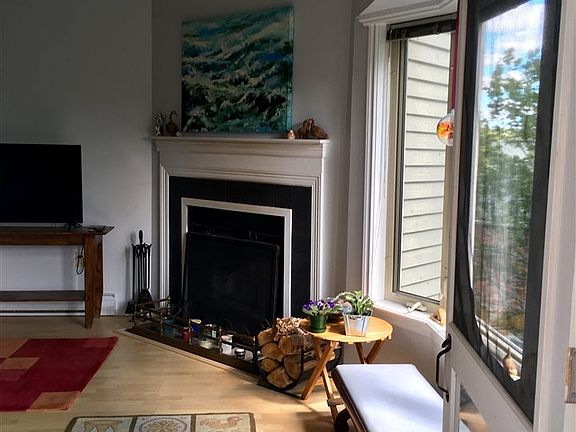 4th image of 12 Spinnaker Dr #407