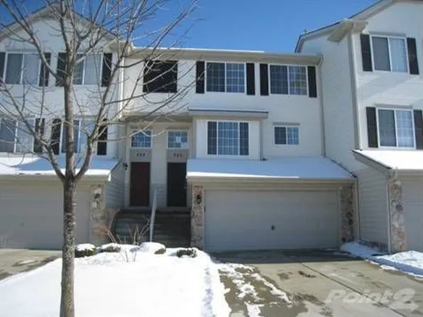325 Oak Ridge Dr #15, Pontiac, MI 48341