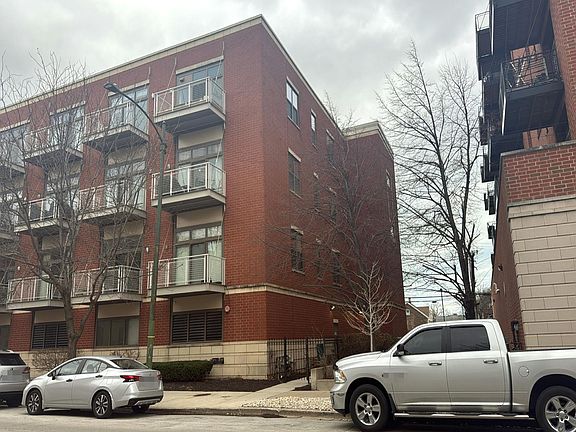 2nd image of 3505 S Morgan St APT 320