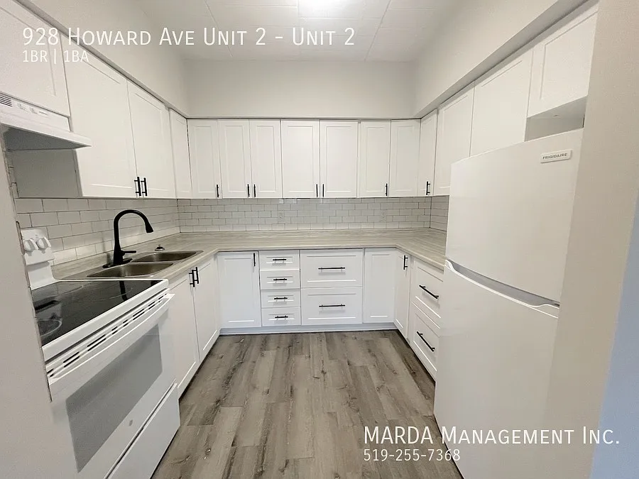 Building Photo - 928 Howard Ave #2