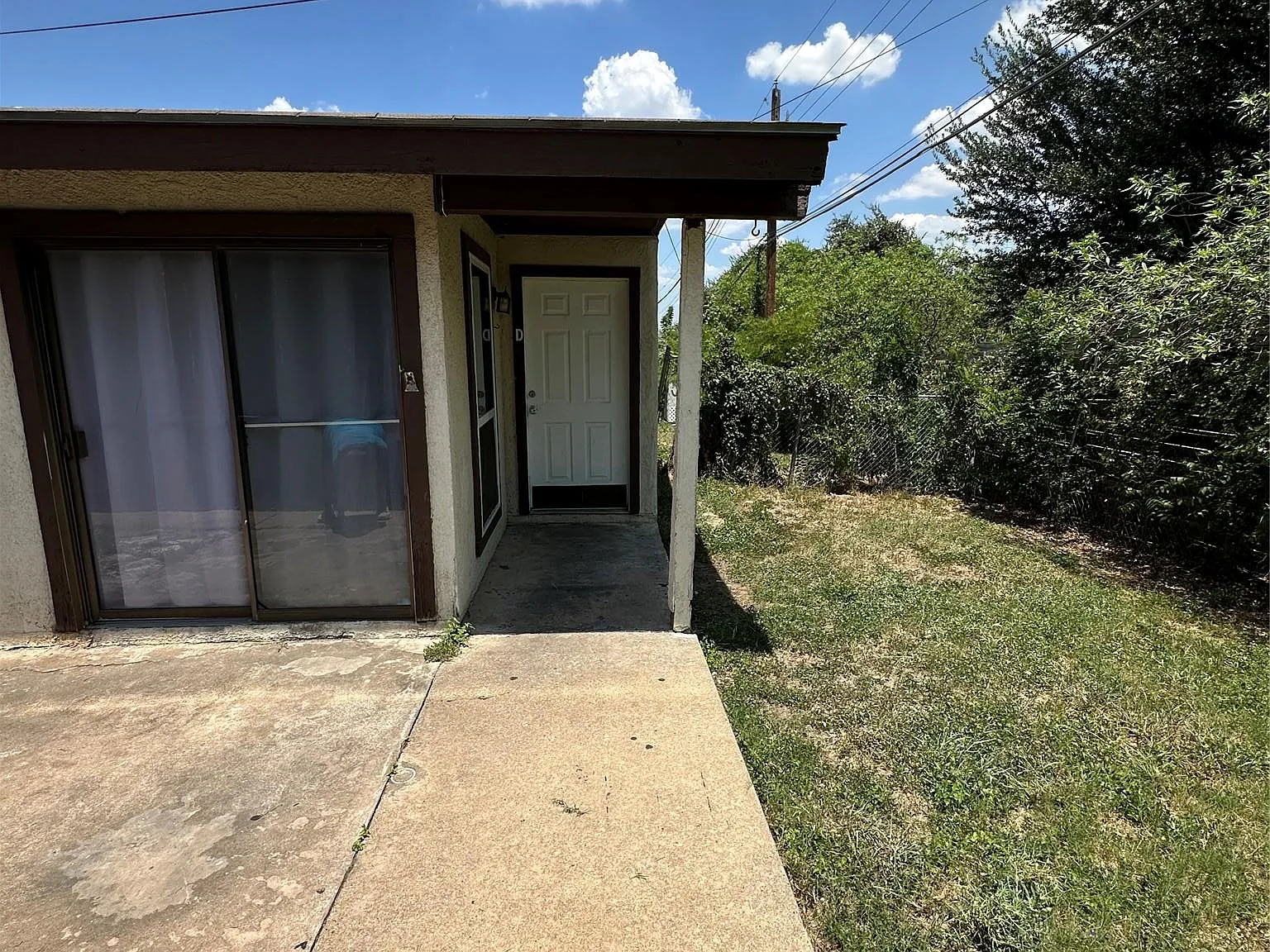 1 bed, 1.0 bath, 578 sqft, $995 — Photo 1