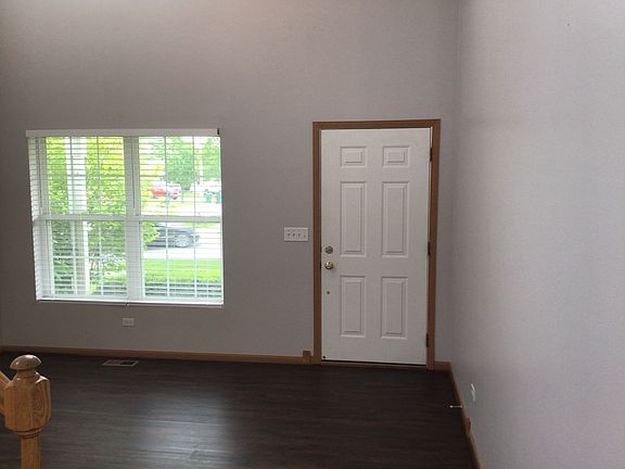 2nd image of 1608 Lake Pointe Ct