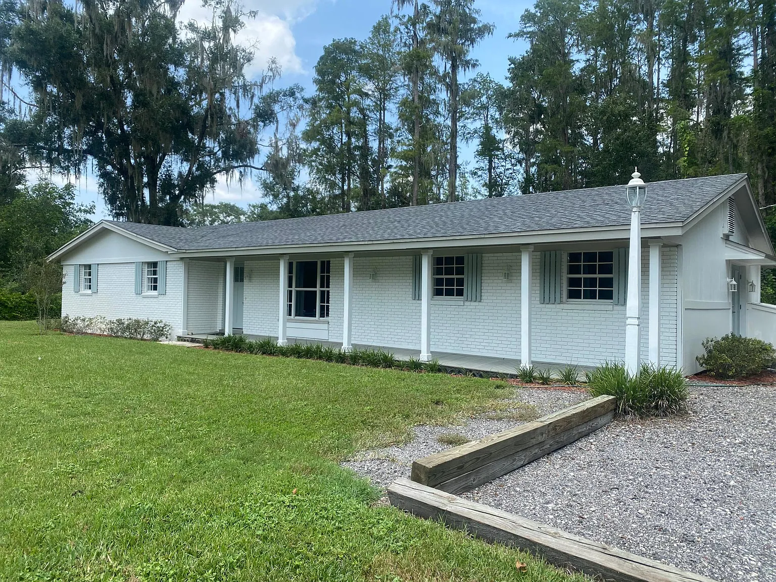 18712 Lake Commiston Dr — Photo 3