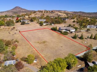 4617 Cherry Ln, Medford, OR