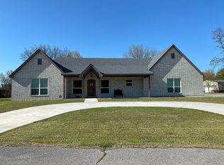 21407 W 14th St S, Sand Springs, OK 74063