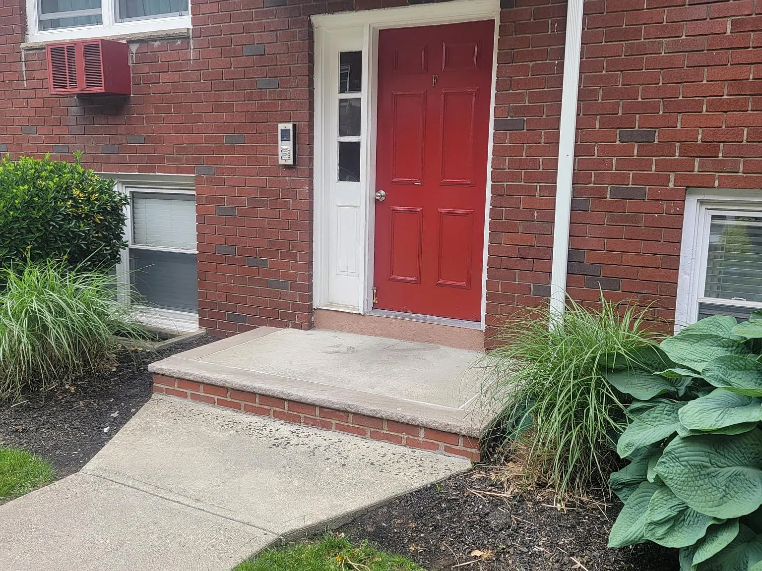 1 bed, 592 sqft, $1,500 — Photo 2