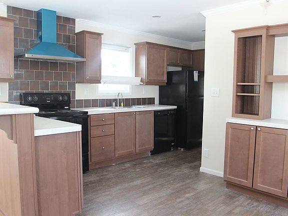 3rd image of 9359 103rd St Lot 201