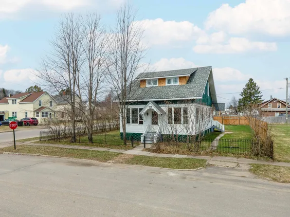 201 Lennox Pl, Caspian, MI 49915