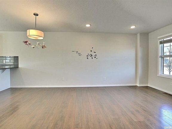 5th image of 5409 Cade St E
