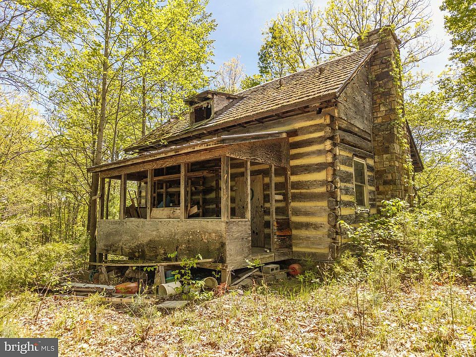 10th image of Wayside Creamery Rd