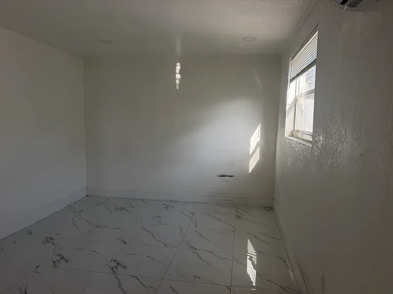 5560 W 13th Ave #1 — Photo 4